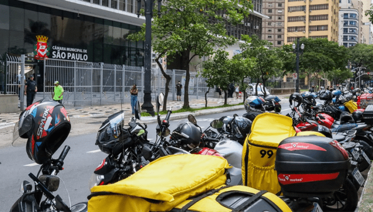 risco-com-mototaxi-sem-regras