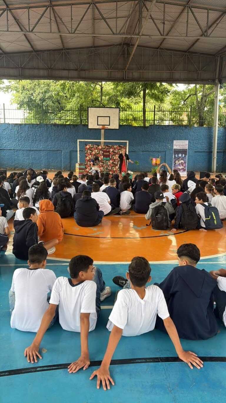 quanto-vale-o-amanha?-espetaculo-de-educacao-financeira-chega-as-escolas-publicas-de-sao-paulo