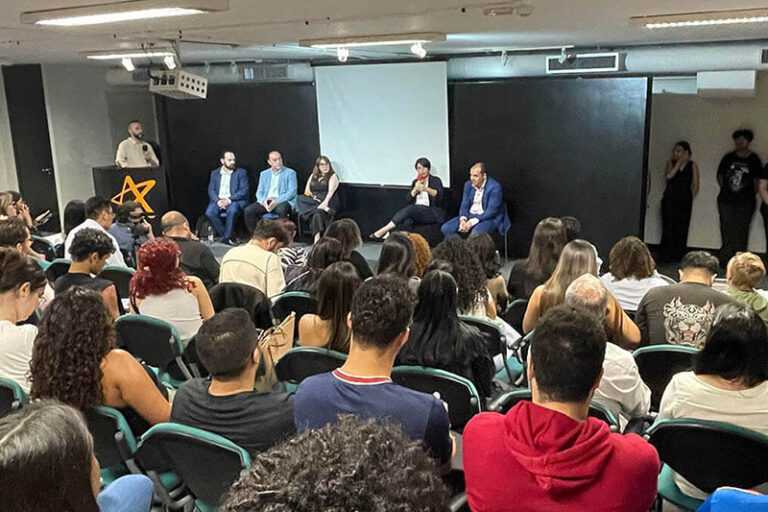 Mídias Regionais mostram a sua força no 1º Local Summit de São Paulo midias-regionais-mostram-a-sua-forca-no-1o-local-summit-de-sao-paulo